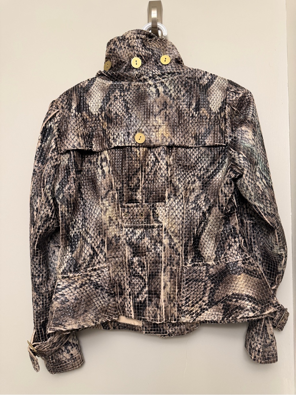 Snake-Print Ruffled Bomber Jacket - Picture 4 of 4